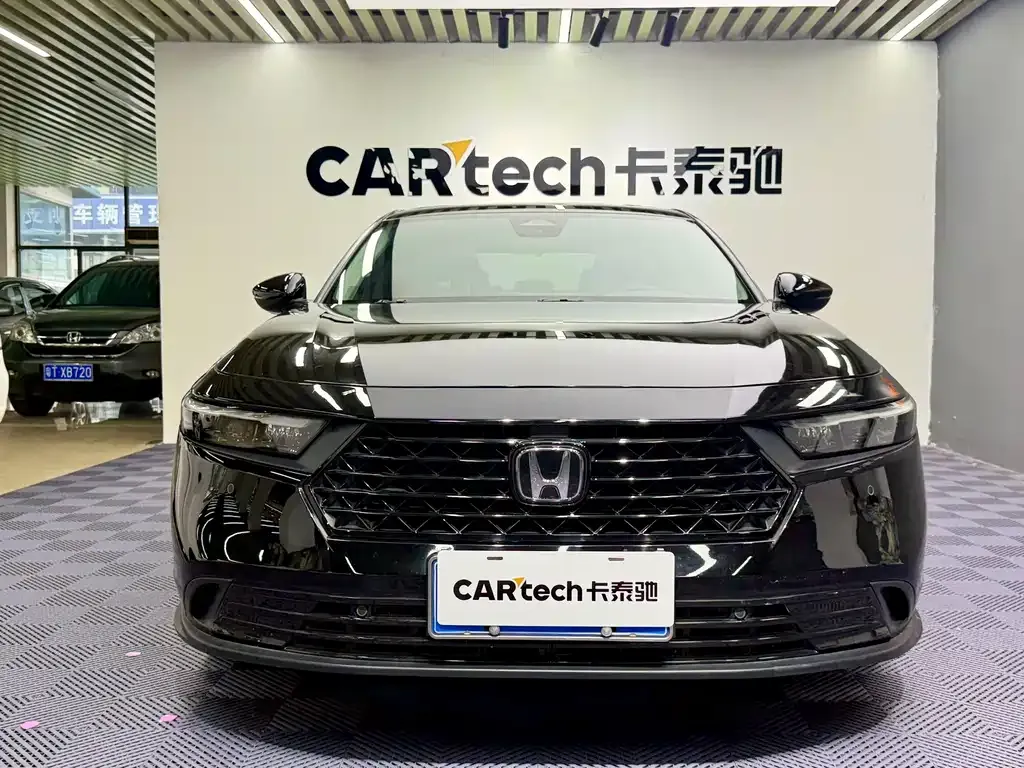Honda Accord — фото 5