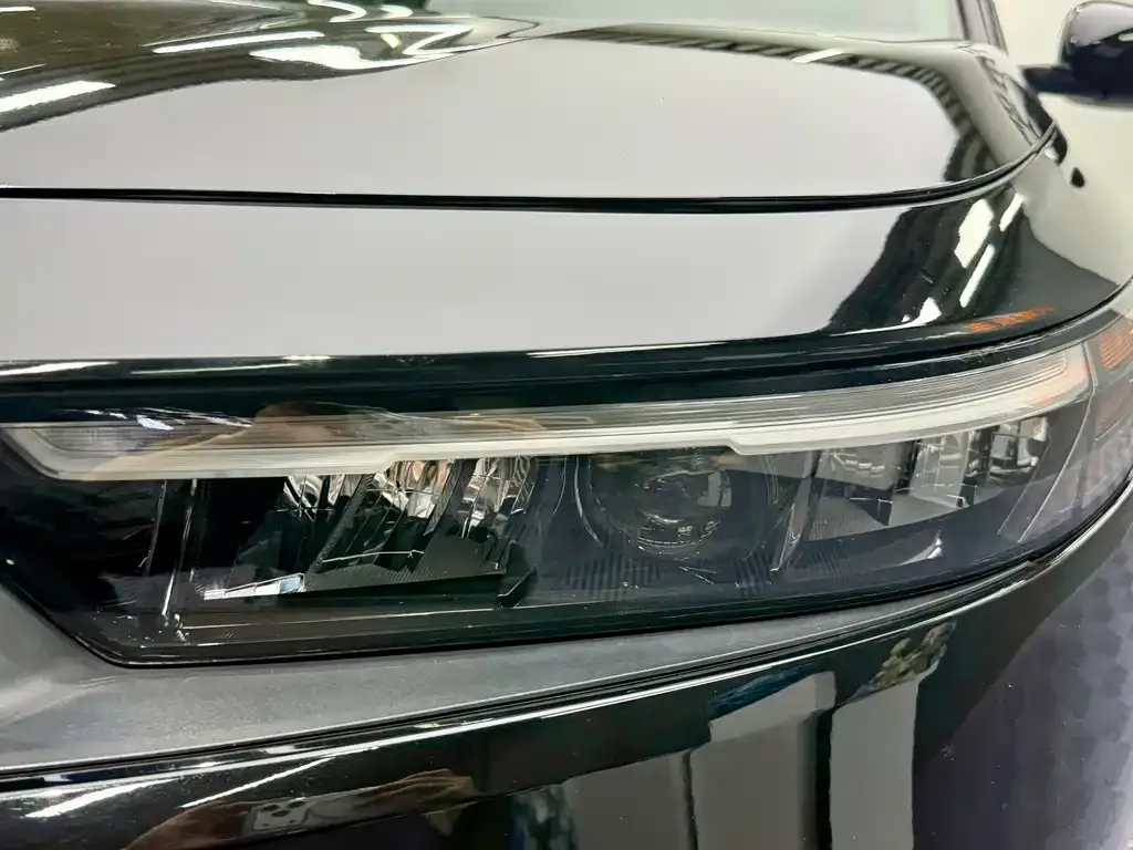 Honda Accord — фото 3