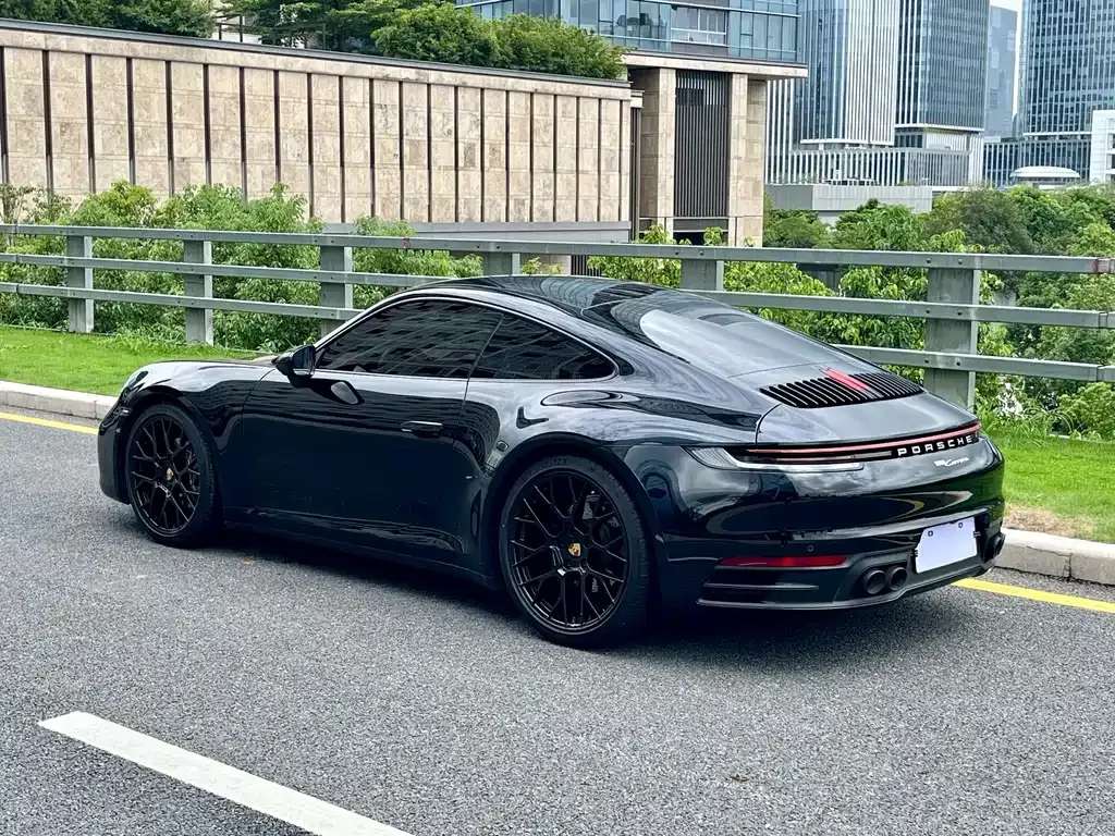Porsche 911 — фото 9
