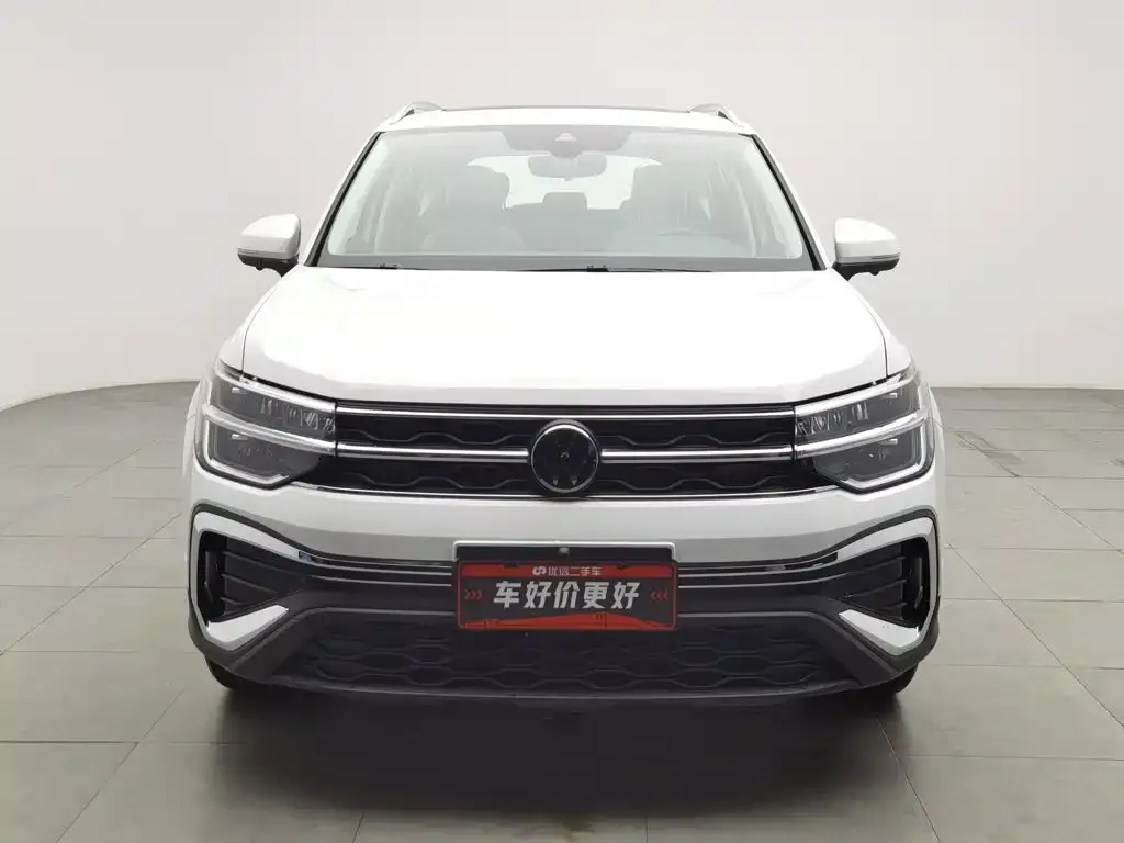 Volkswagen Tharu — фото 3