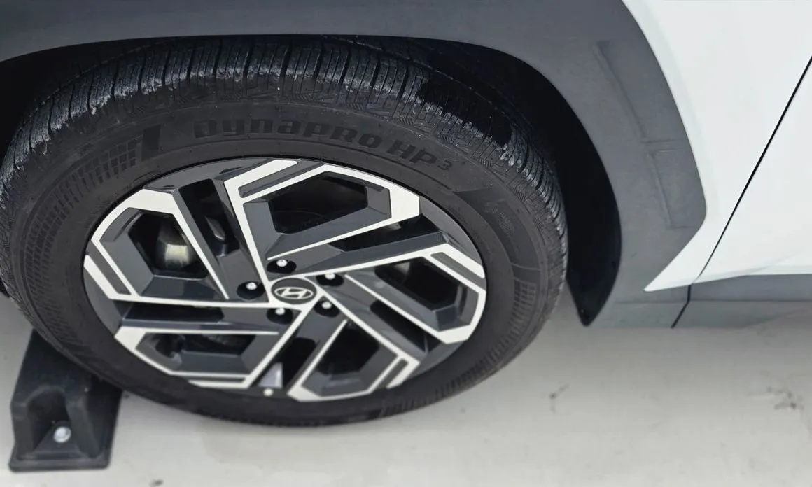 Hyundai Tucson — фото 8