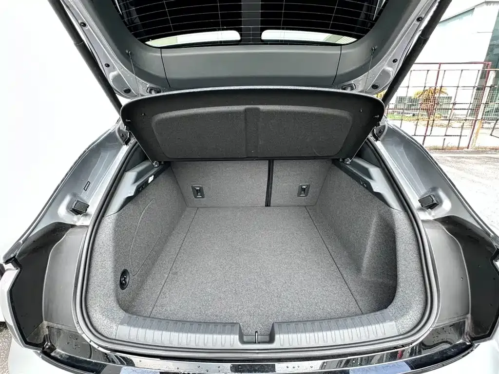 Audi E5 Sportback — фото 3