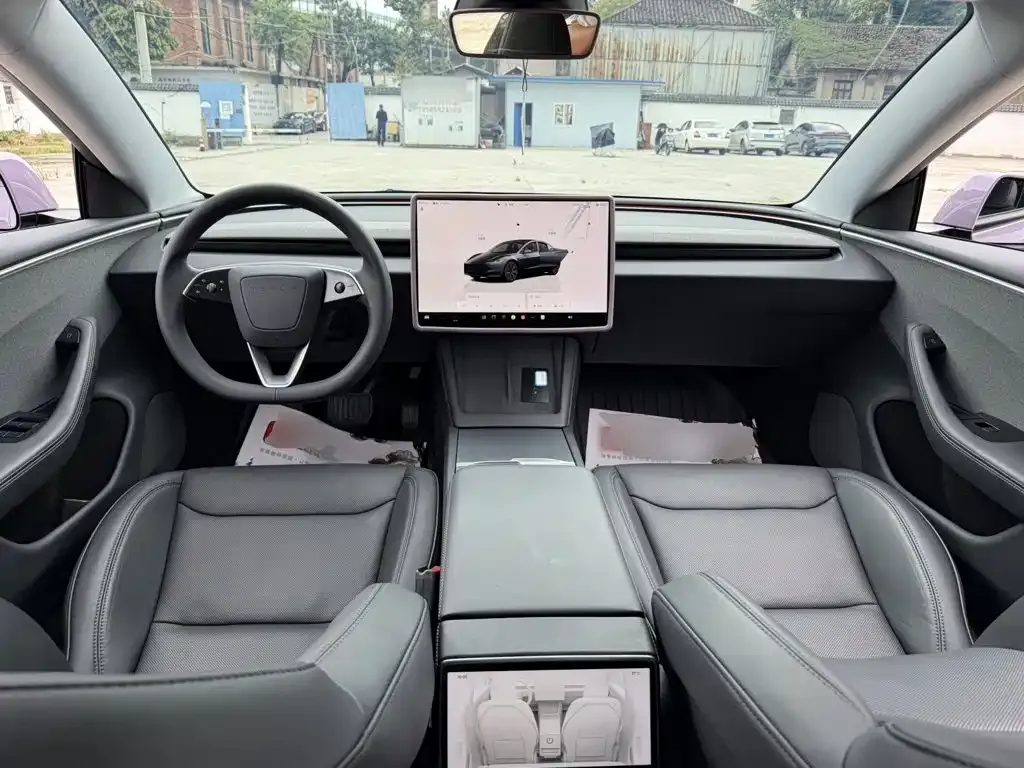 Tesla Model 3 — фото 7