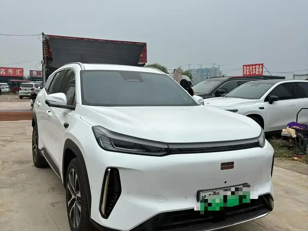 Geely Galaxy M7 — фото 1