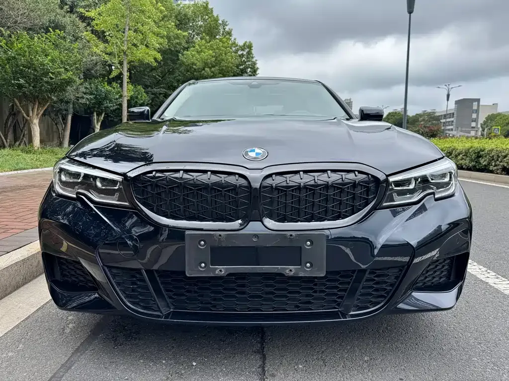 BMW 3 Series — фото 9