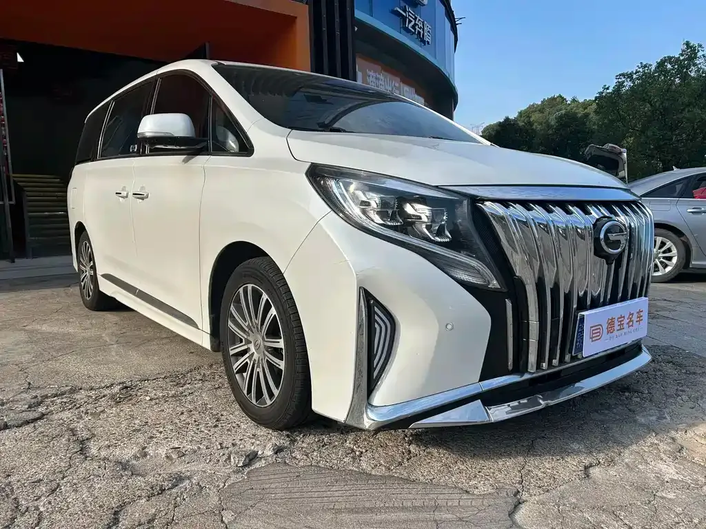 GAC Motor Trumpchi M8 — фото 8