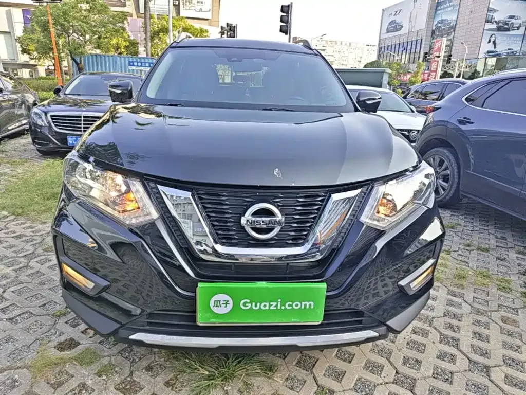 Nissan X-Trail — фото 4