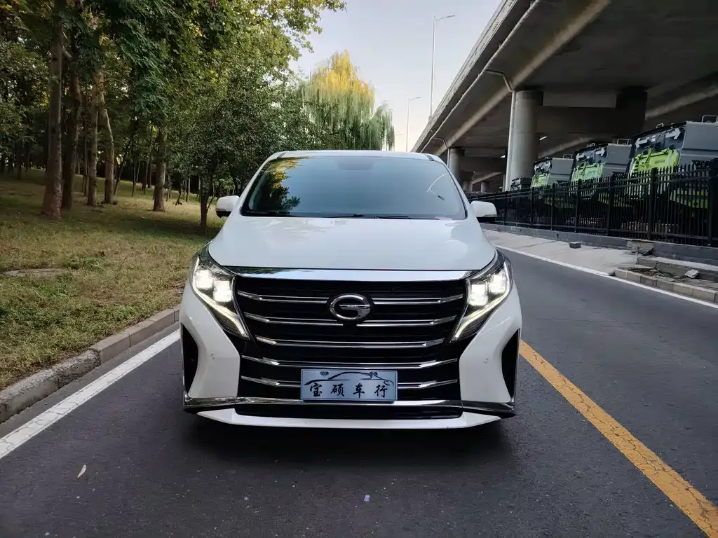 GAC Motor Trumpchi M8 — фото 5