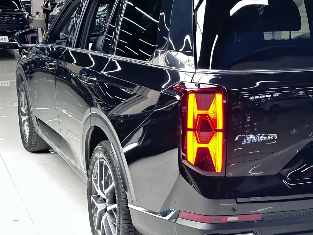GAC Motor Trumpchi GS8 — фото 4