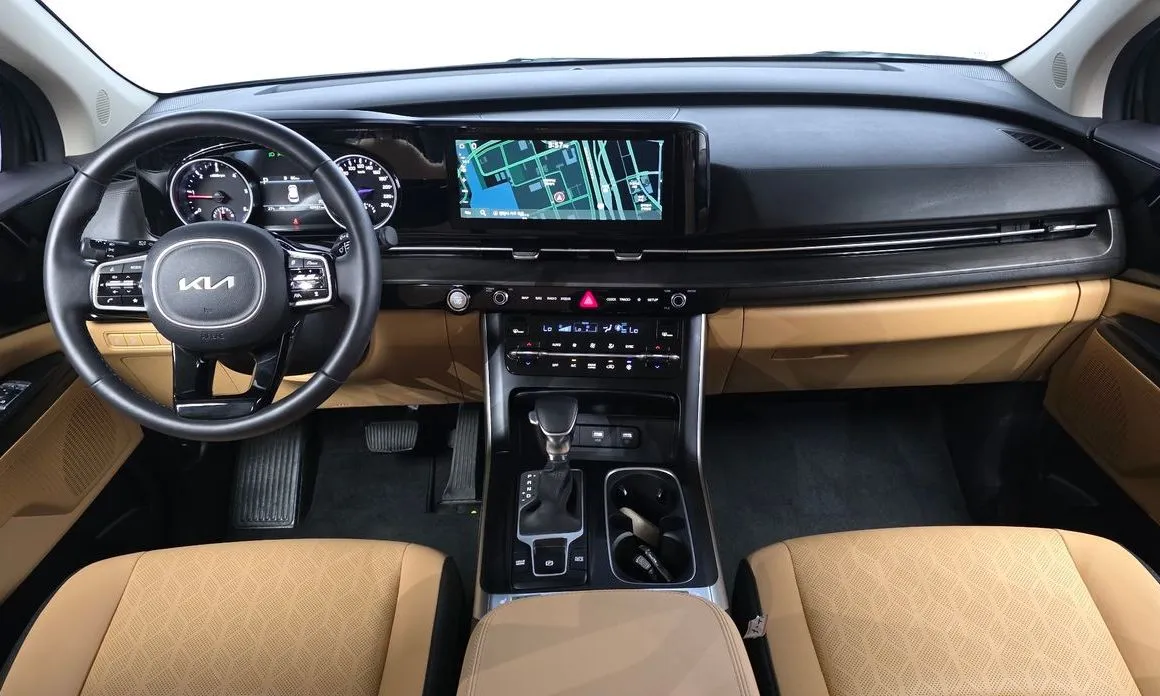 Kia Carnival — фото 10