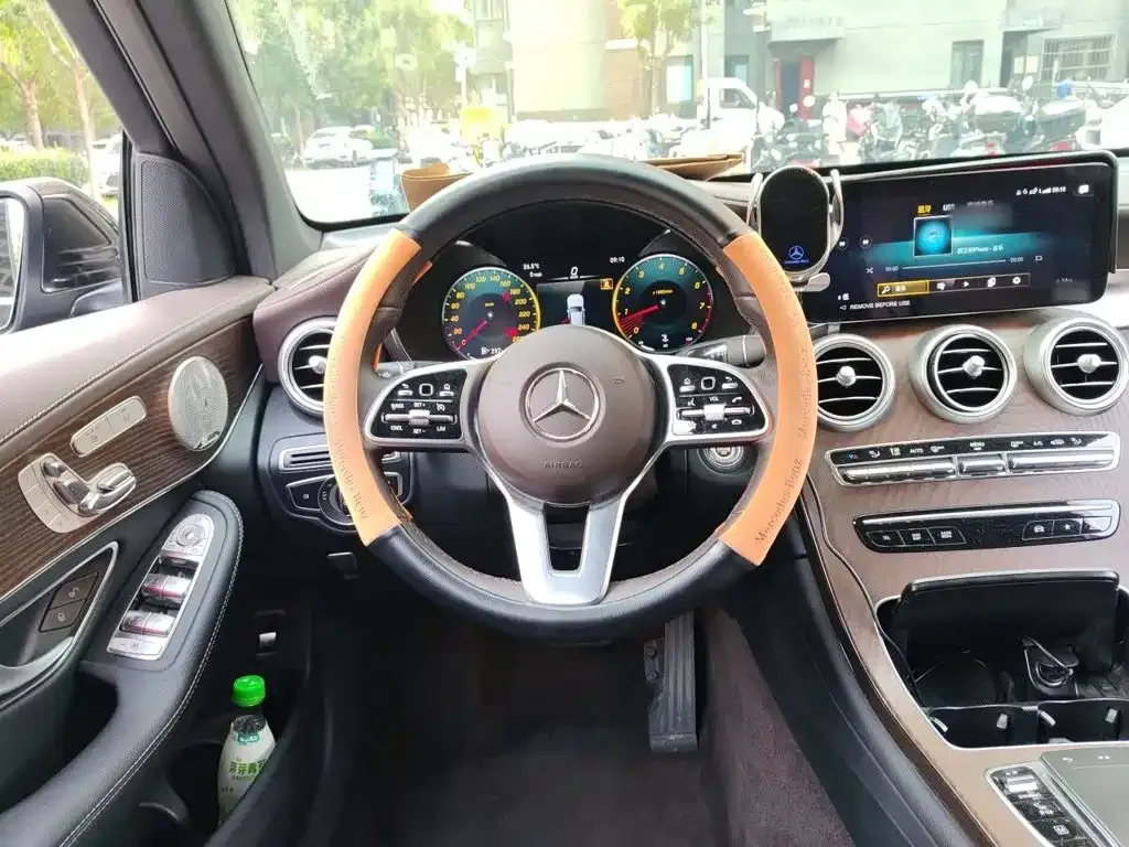 Mercedes-Benz GLC — фото 2