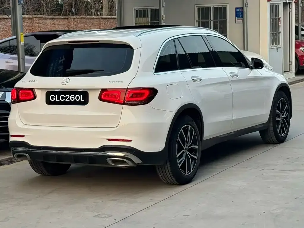 Mercedes-Benz GLC — фото 6