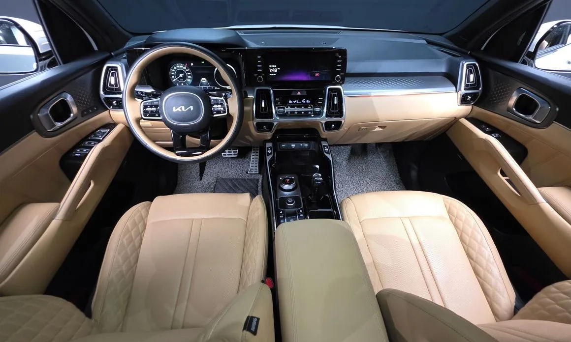 Kia Sorento — фото 10