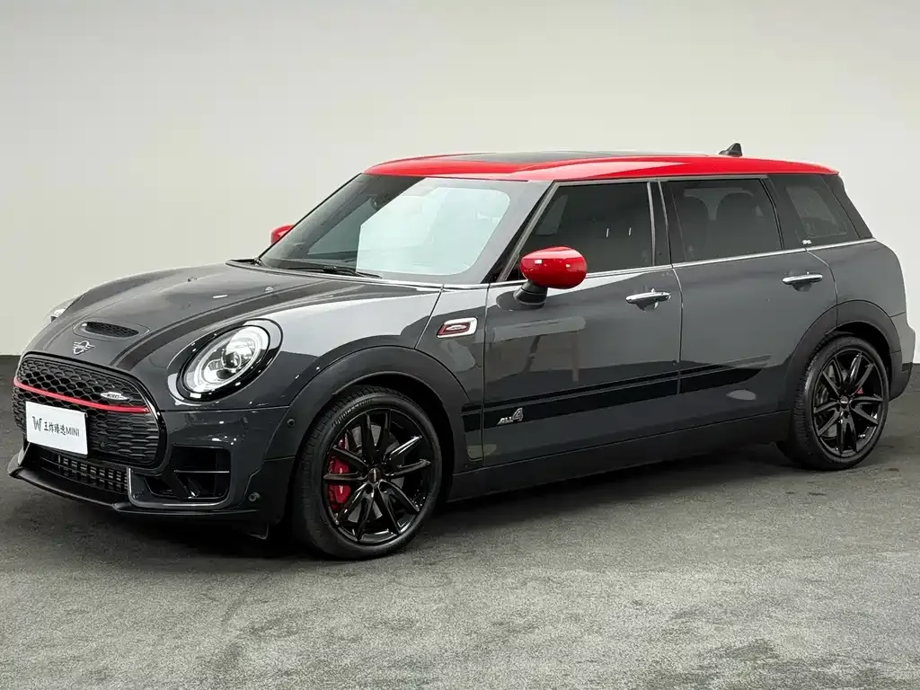 MINI Clubman JCW — фото 1