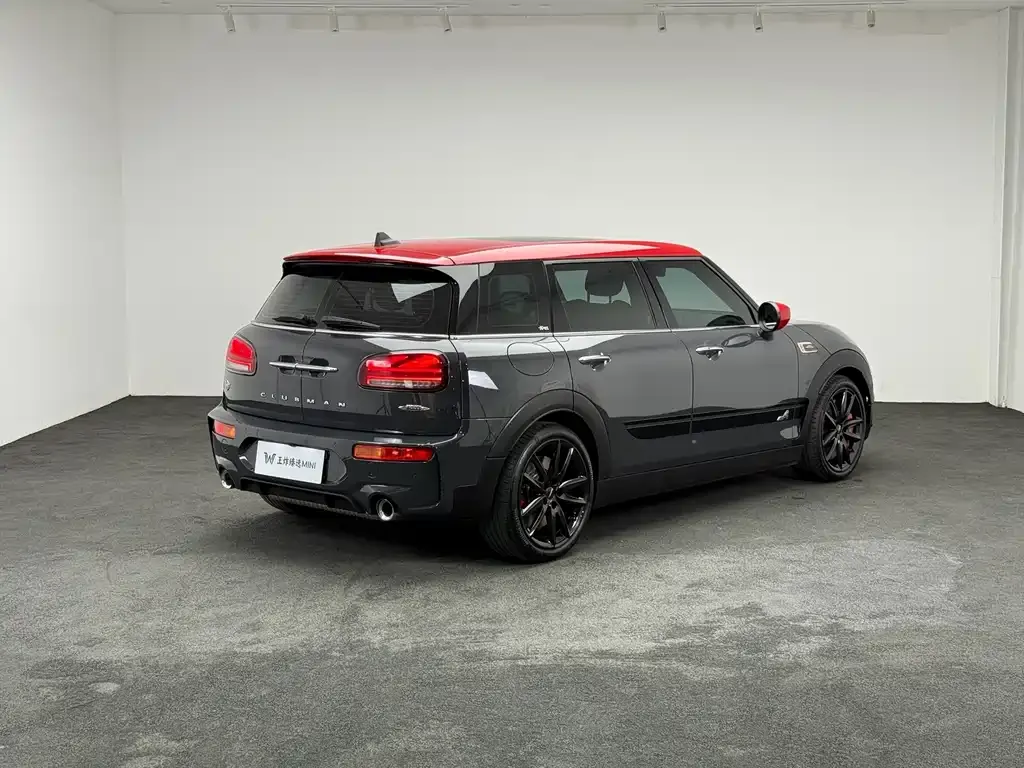 MINI Clubman JCW — фото 9
