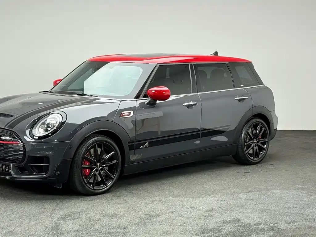 MINI Clubman JCW — фото 2