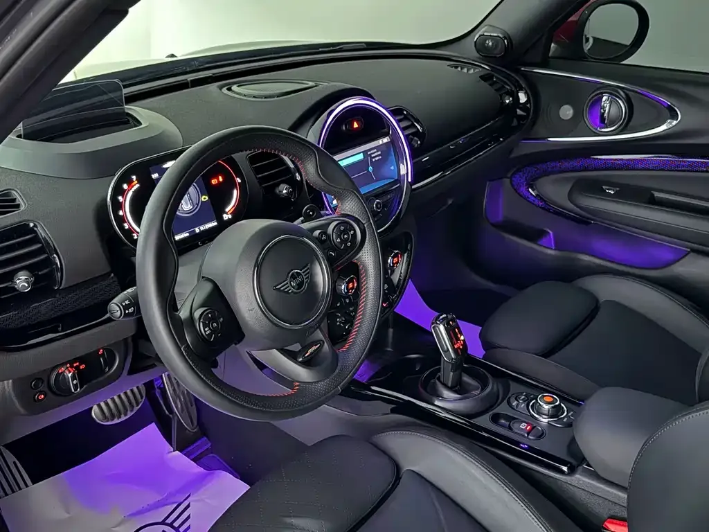 MINI Clubman JCW — фото 5