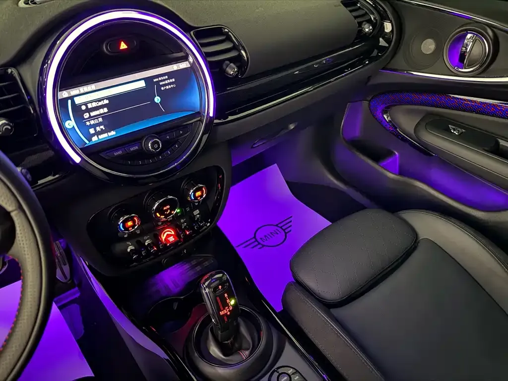 MINI Clubman JCW — фото 4