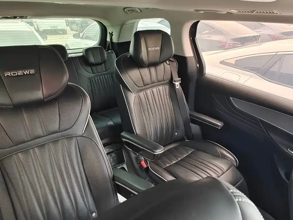 Roewe iMAX8 — фото 4