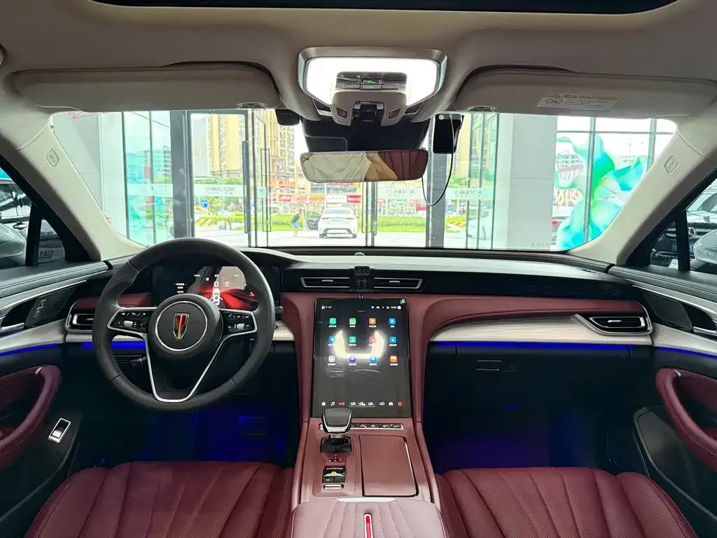 Hongqi H5 — фото 3