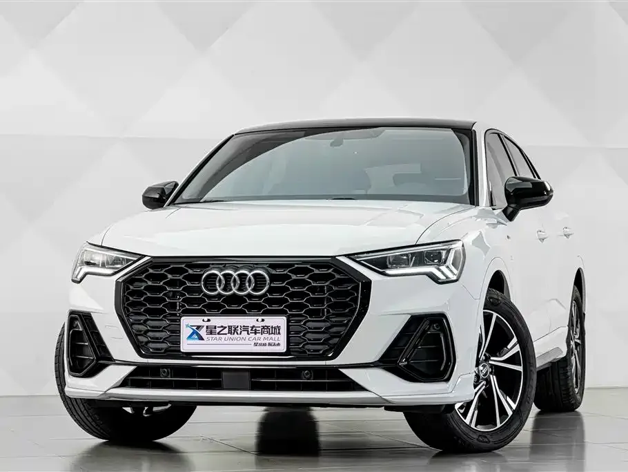 Audi Q3 Sportback — фото 3