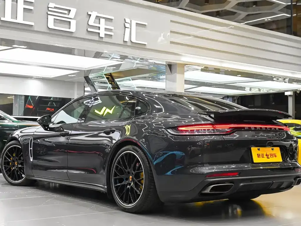 Porsche Panamera — фото 3