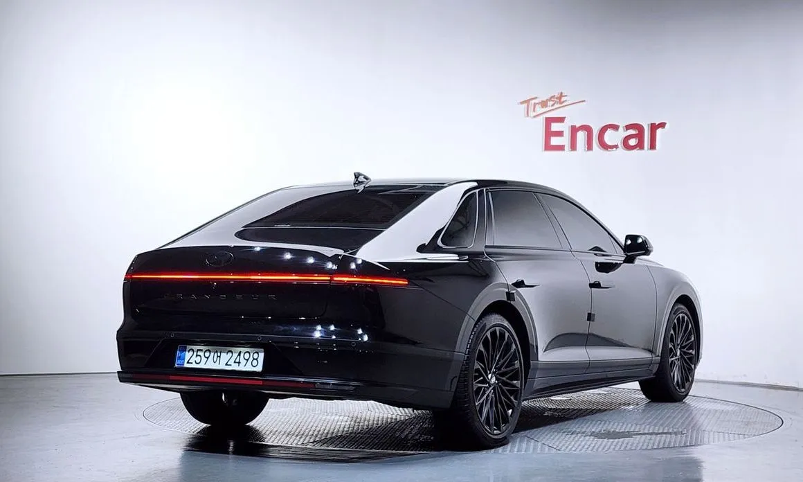 Hyundai Grandeur — фото 2
