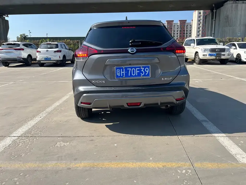 Nissan Kicks — фото 7
