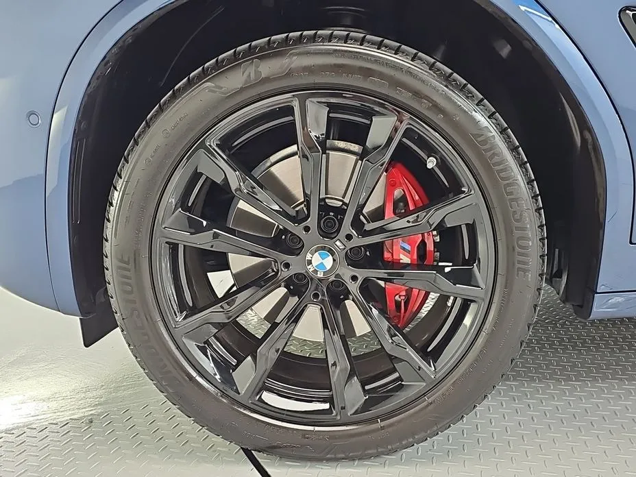 BMW X4 — фото 9