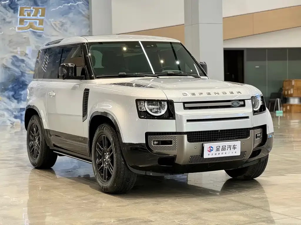 Land Rover Defender — фото 2