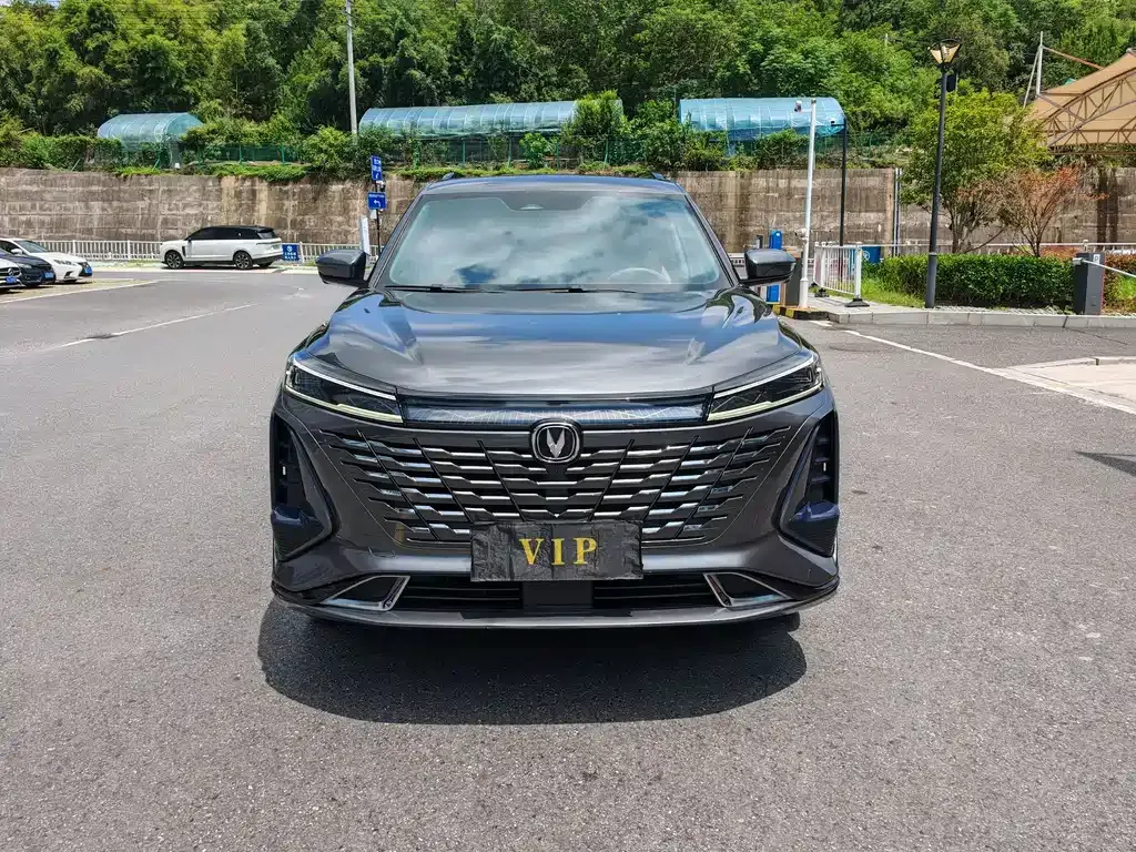 Changan CS75 PLUS — фото 3