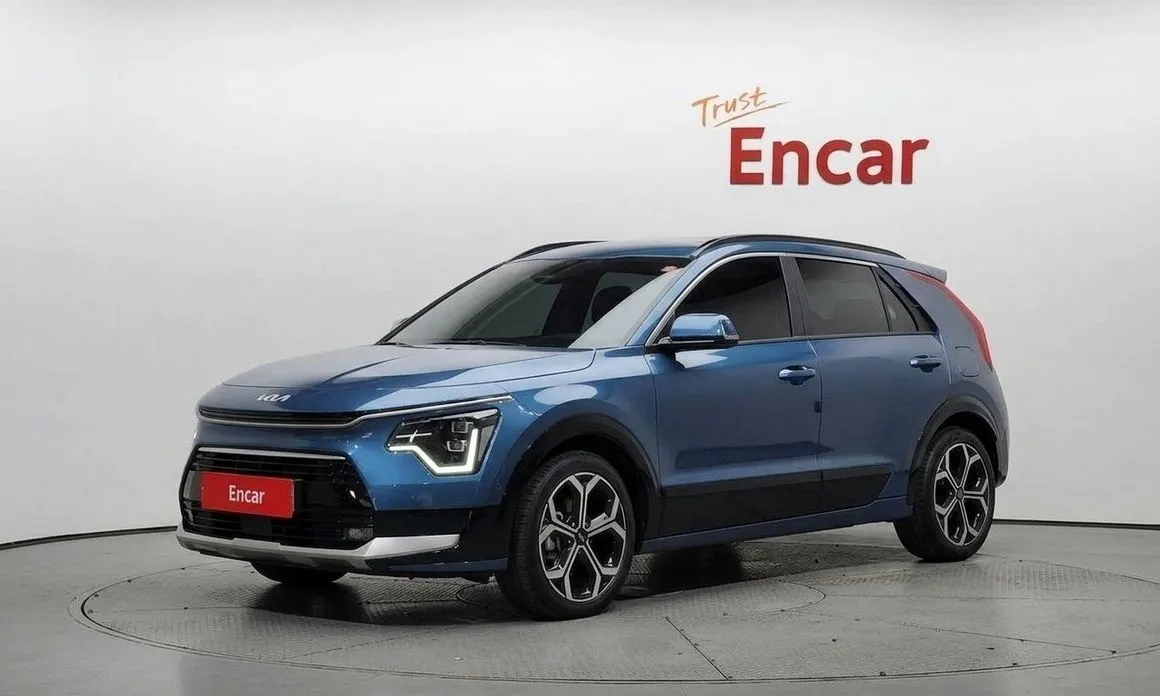 Kia Niro — фото 1