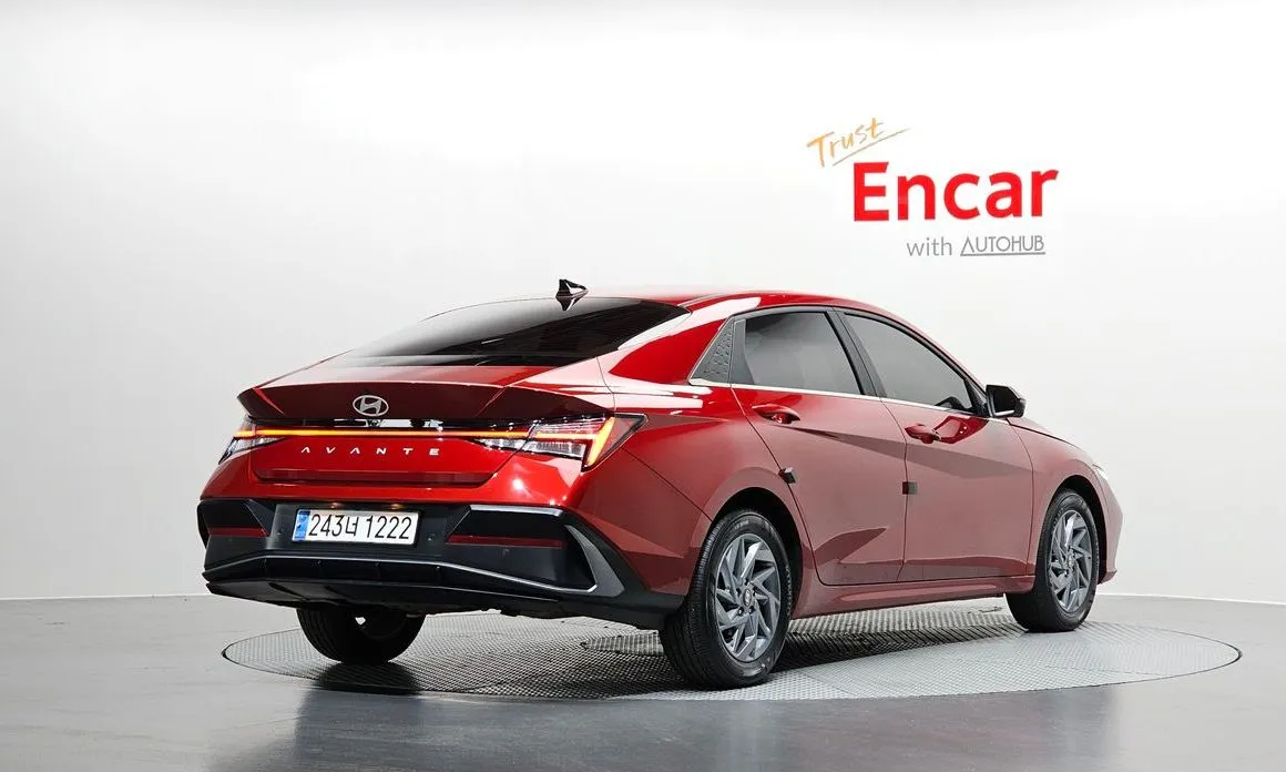 Hyundai AVANTE — фото 2