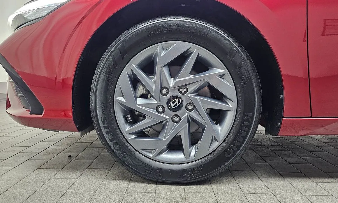 Hyundai AVANTE — фото 9