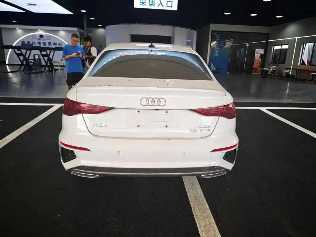 Audi A3 — фото 2