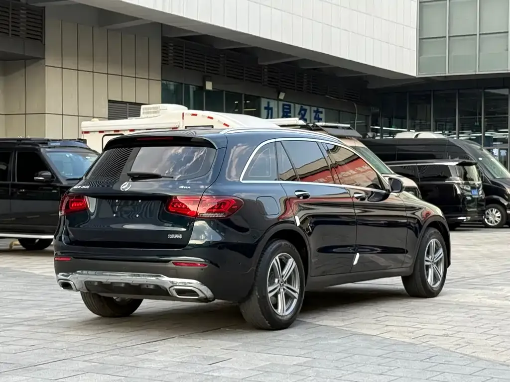 Mercedes-Benz GLC — фото 6