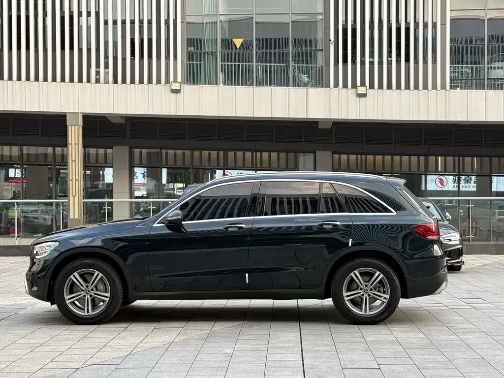 Mercedes-Benz GLC — фото 3