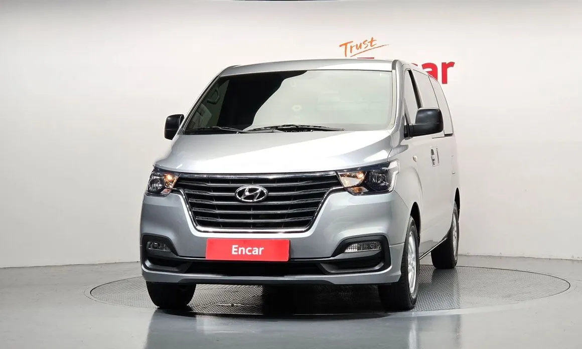 Hyundai Starex — фото 5