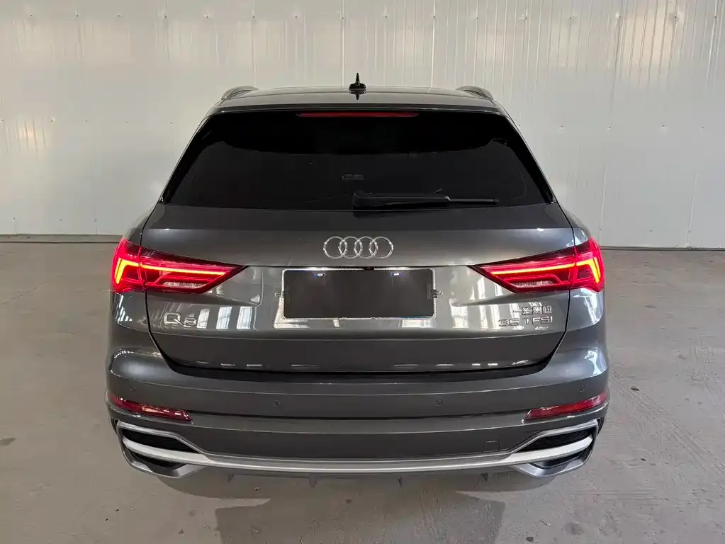Audi Q3 — фото 3