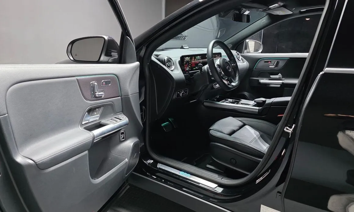 Mercedes-Benz EQA — фото 10
