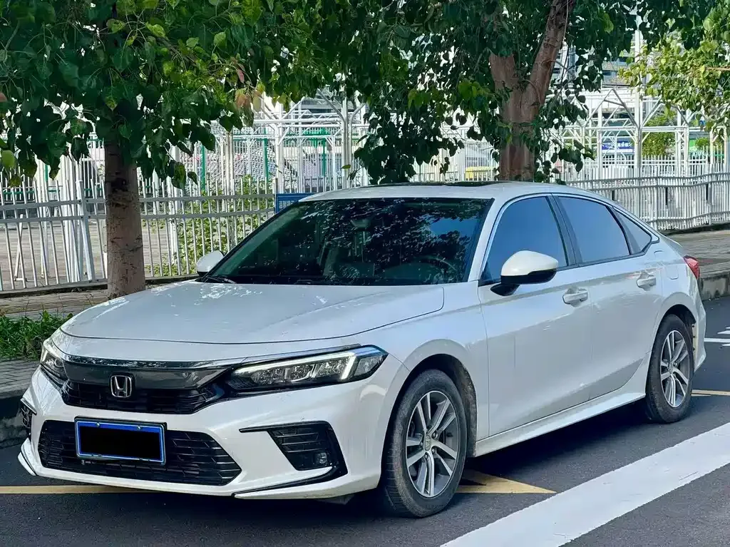 Honda Civic — фото 1