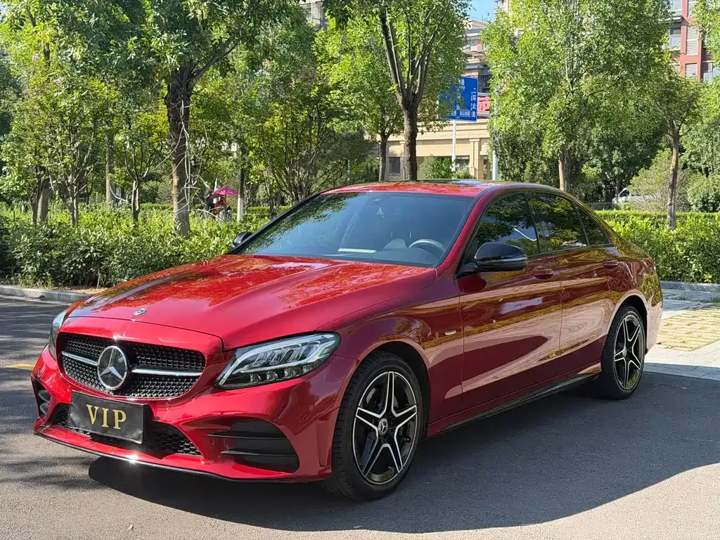 Mercedes-Benz C-Class — фото 1