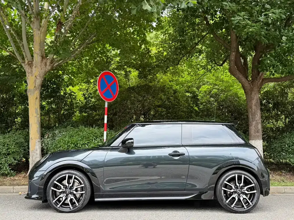 MINI Cooper (3-door) — фото 10