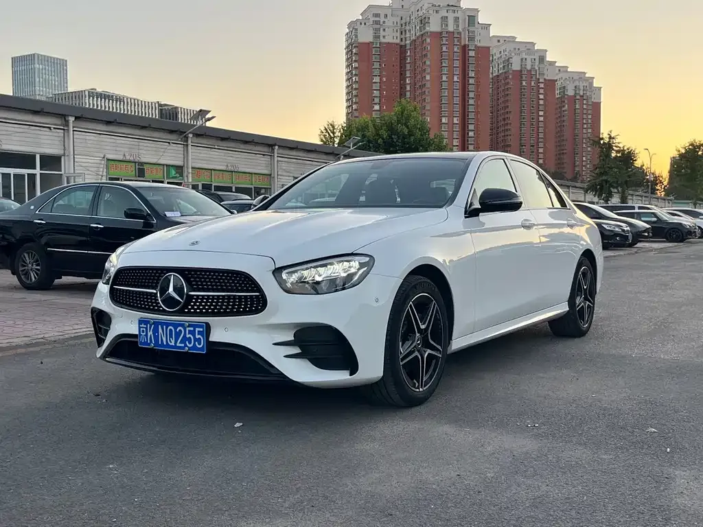 Mercedes-Benz E-Class (Import) — фото 1