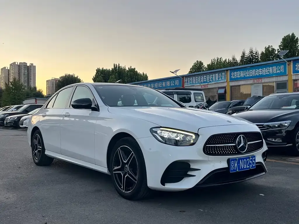 Mercedes-Benz E-Class (Import) — фото 5