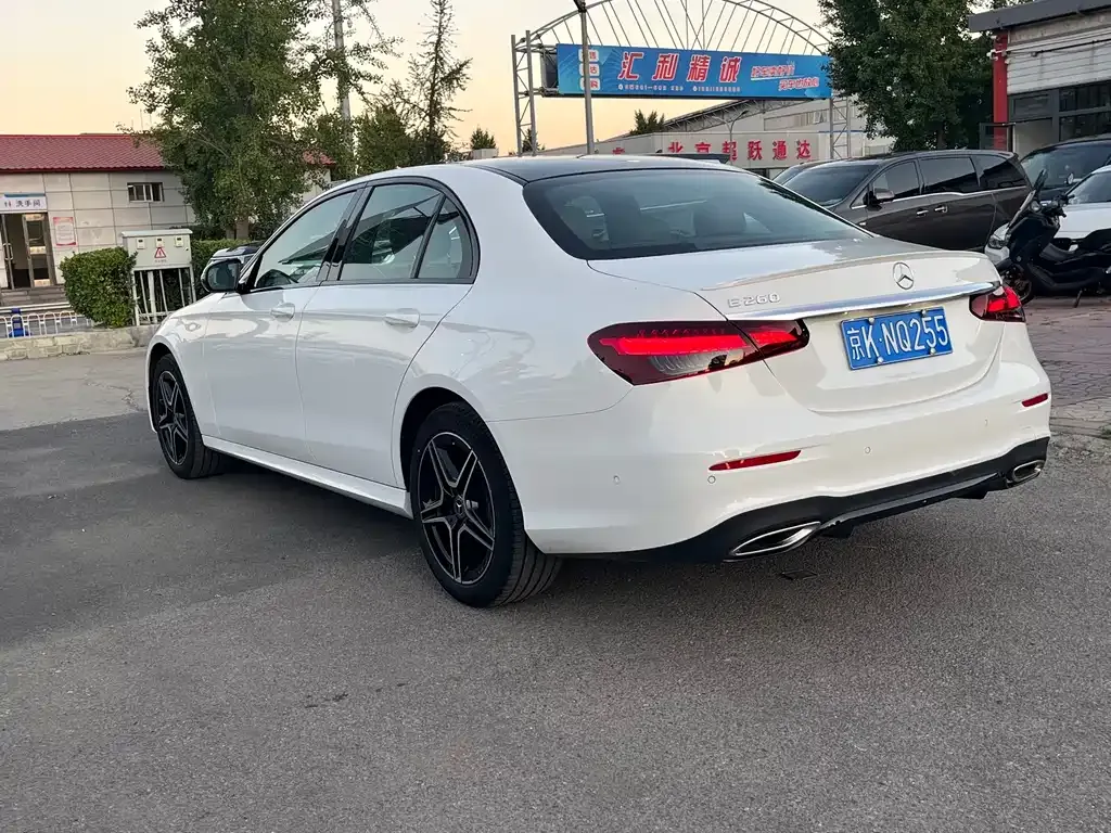 Mercedes-Benz E-Class (Import) — фото 10