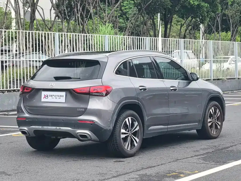 Mercedes-Benz GLA — фото 9