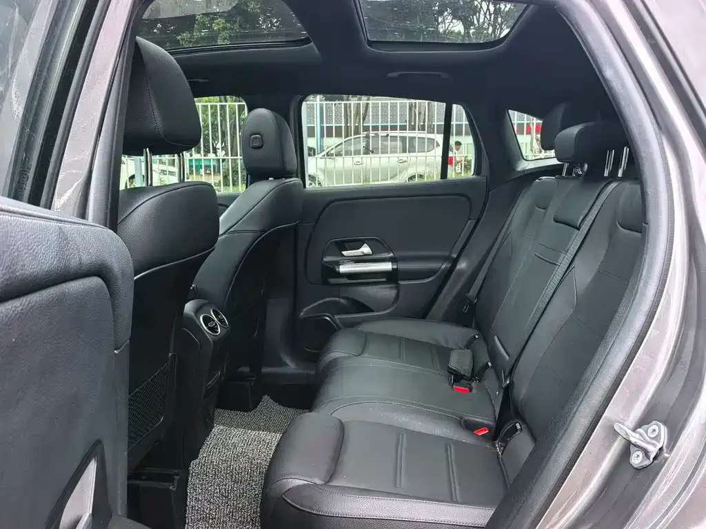 Mercedes-Benz GLA — фото 2