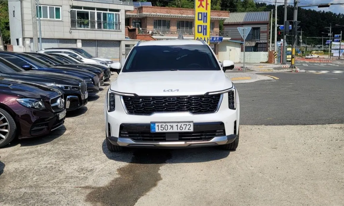 Kia Sorento — фото 7