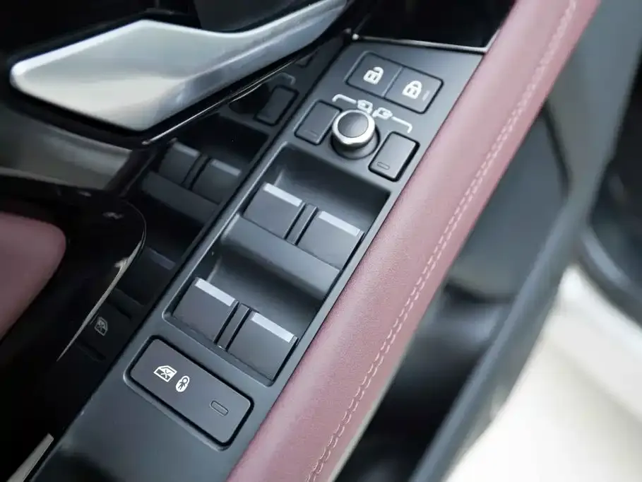 Land Rover Evoque — фото 4